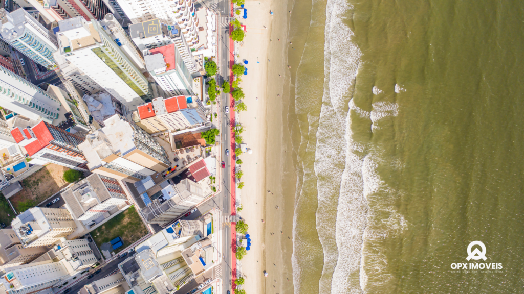 Balneário Camboriu, referencia de demanda Imobiliária (IDI Brasil) uma das cidades mais atrativas para investimentos imobiliários em 2025.